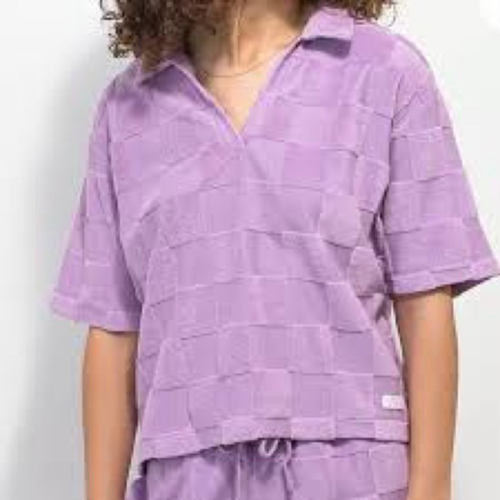 Vans Teri V-neck polo shirt | Lavender checkered terry cloth material | Medium